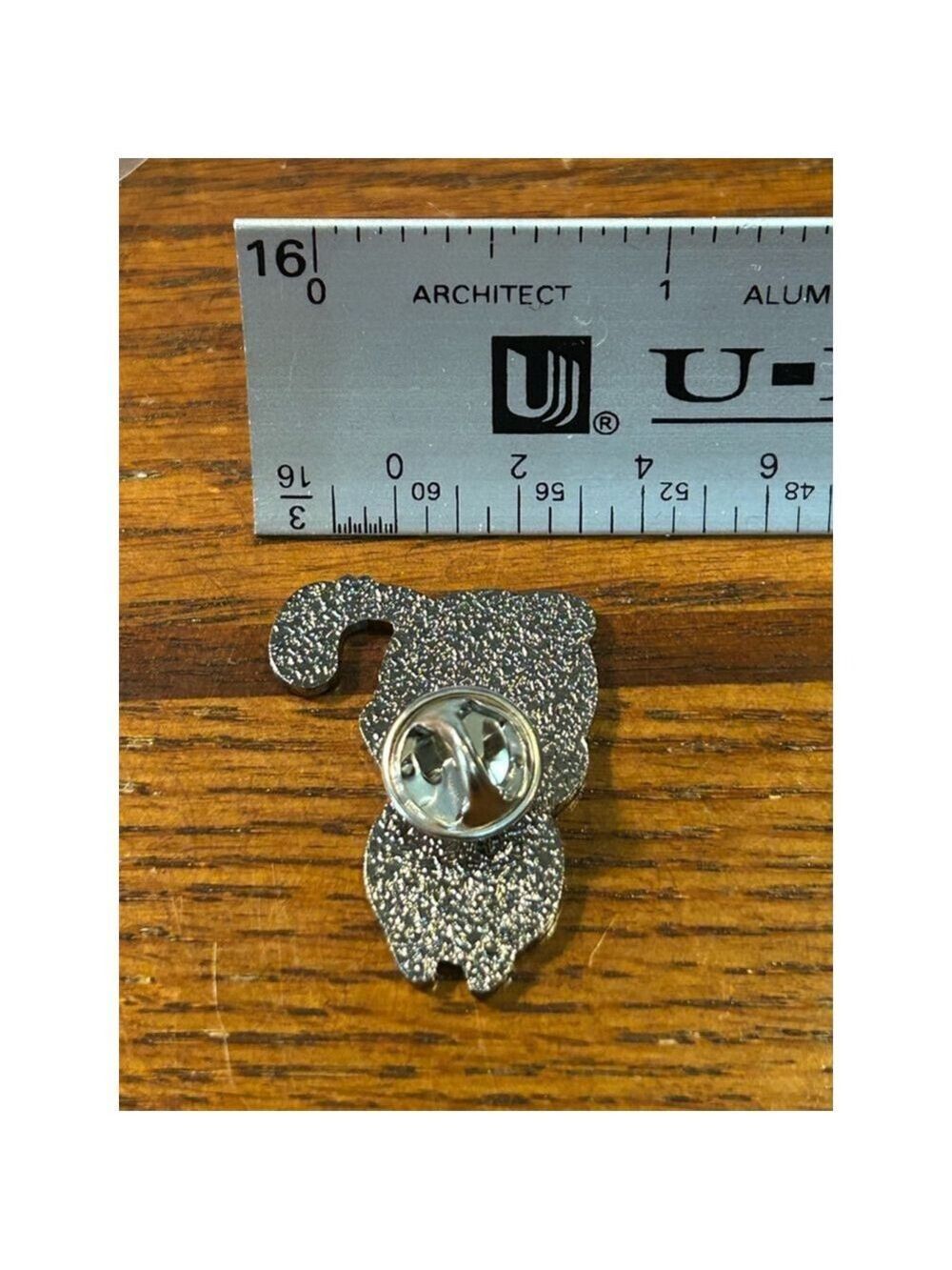 Breaking Cats
Puck PJ
Enamel Pin - Picture 2 of 3